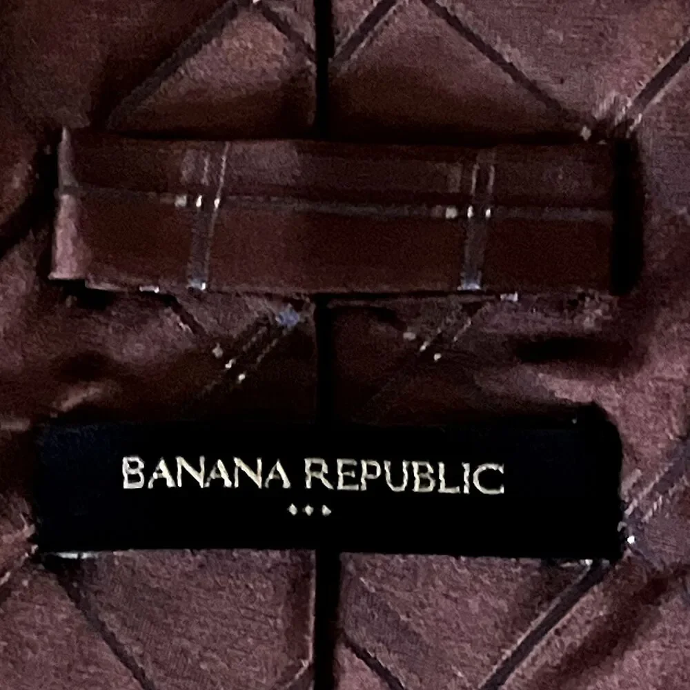 Banana Republic Tie Iridescent Plaid Maroon Red Brown Silk Preppy Career